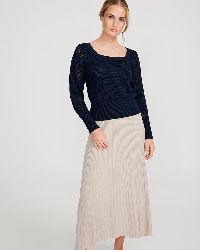 Mira Square Neck