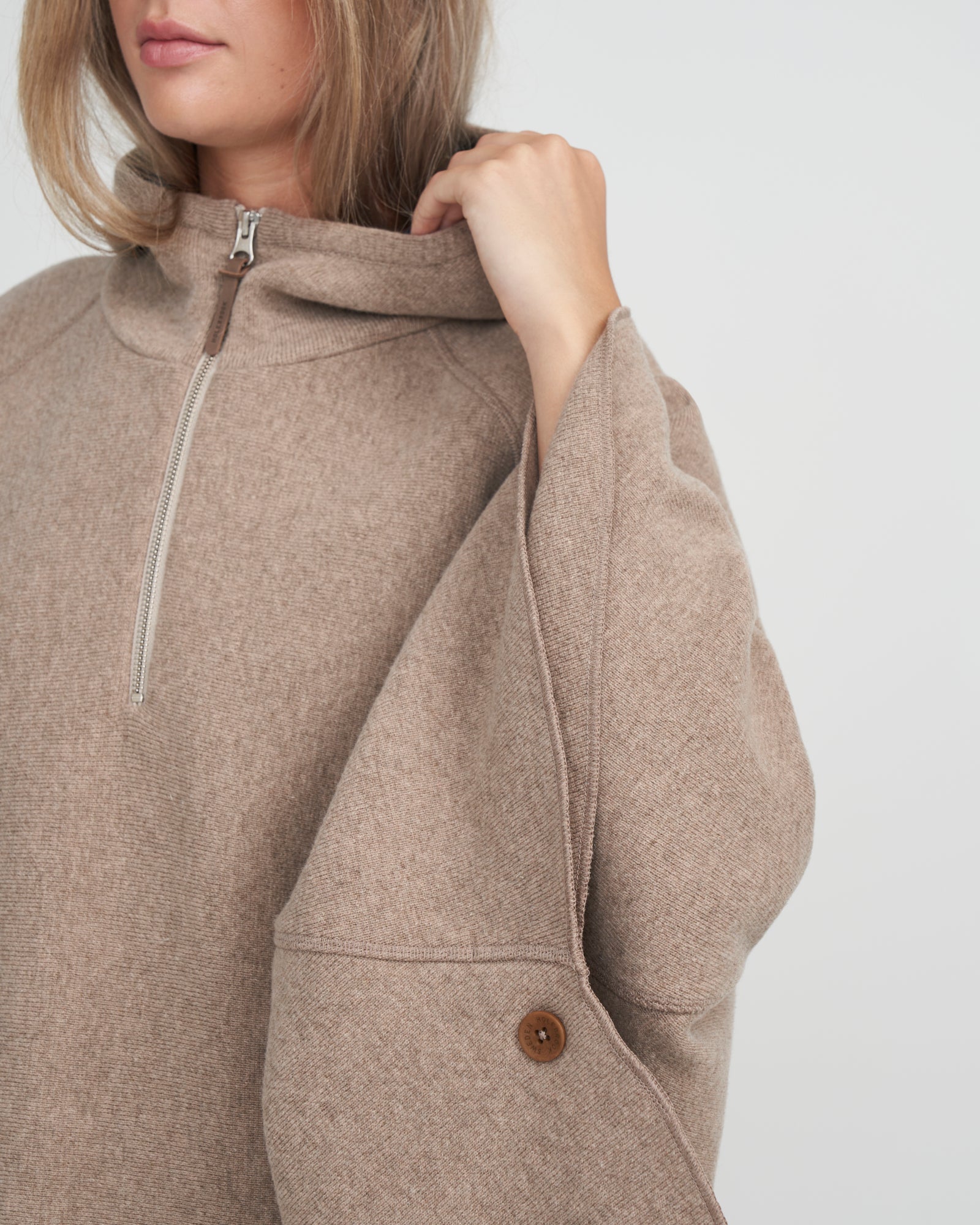 Tina Windproof Wool Poncho - Khaki – Holebrook USA