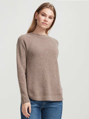 Tessa Crew-Walnut